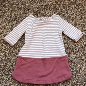 Old Navy Dresses - Old navy sweater dress! Old Navy Dresses - Old navy sweater dress!